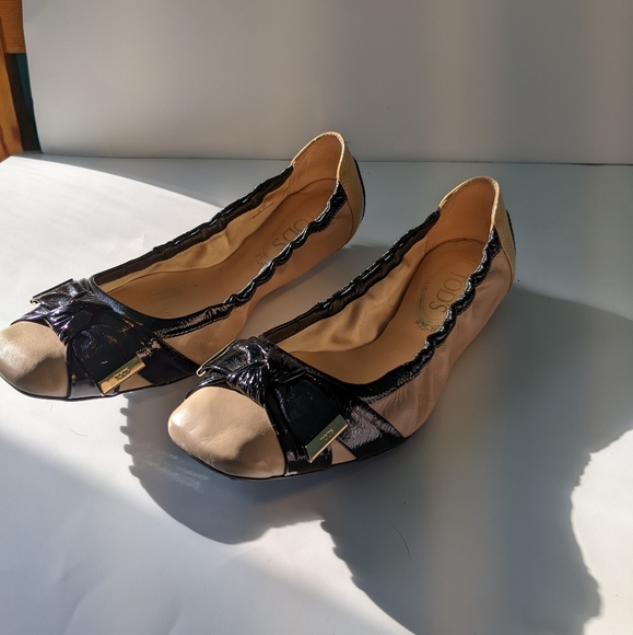 Tod's leather flats size 10(40) in EUC - Picture 2 of 7
